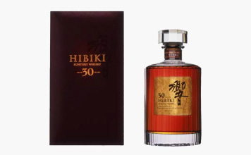 響30年／サントリー／700ml 観音開き箱・冊子付