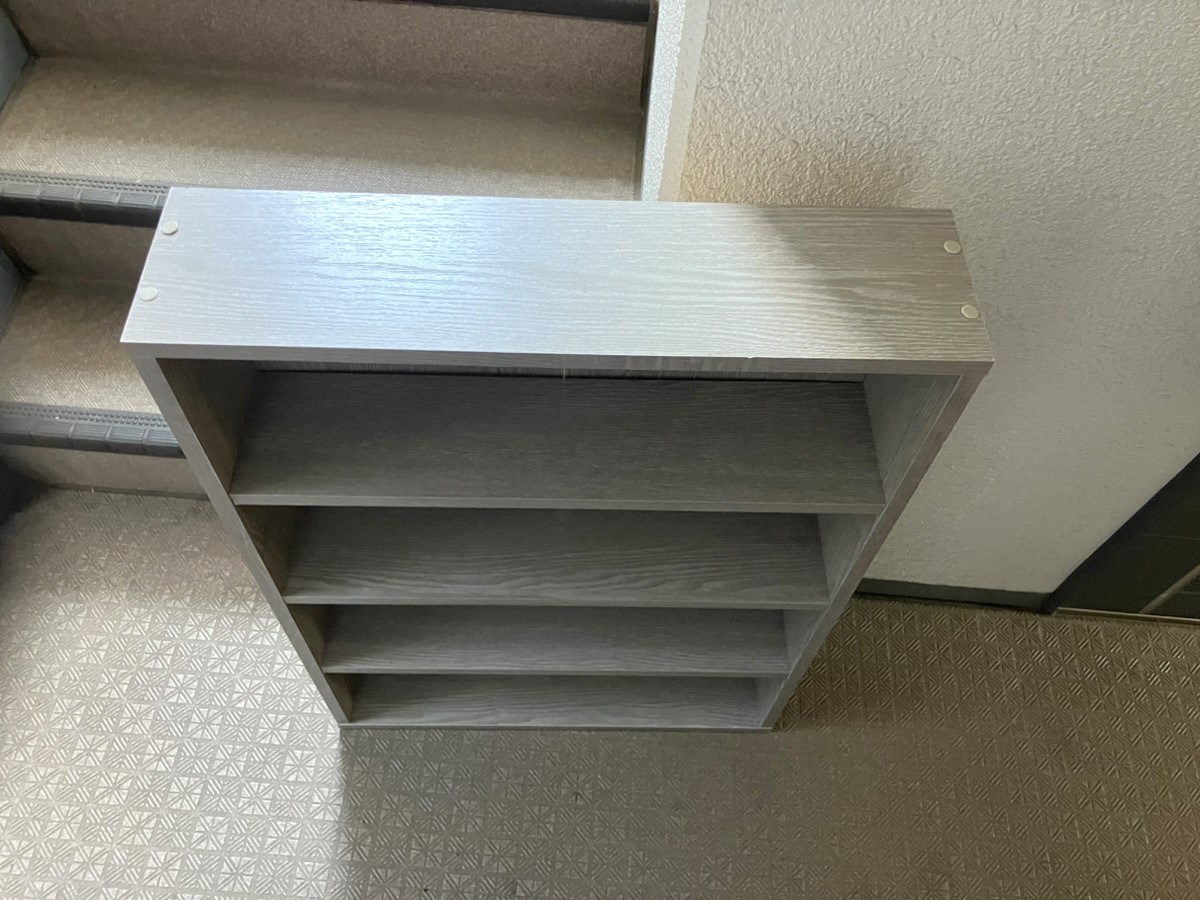 「マンションの室内から棚と細かな不用品を回収しました」作業写真